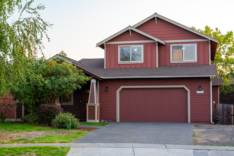 Exterior view of the home at 63103 Watercress Way, Bend, OR