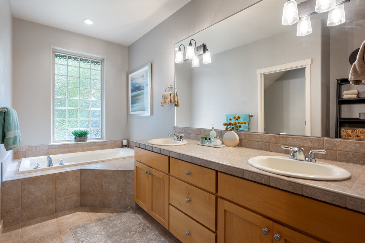 bend-oregon-real-estate-photography-redmond-jackson-HDRPhotos304
