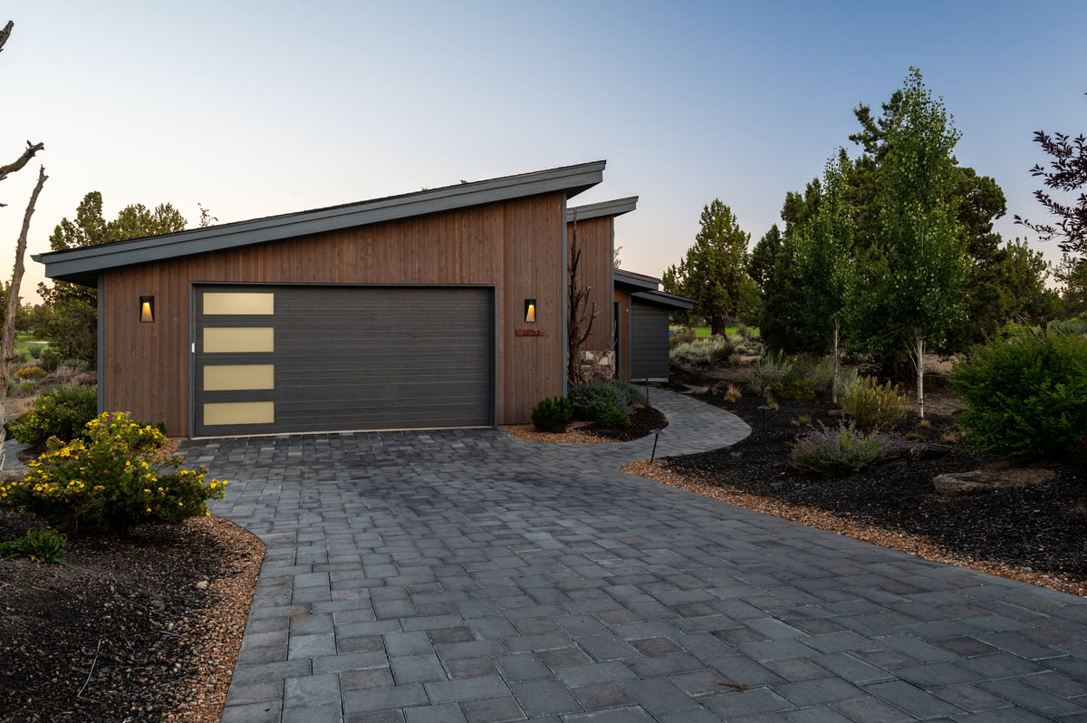 bend-oregon-real-estate-photography-redmond-jackson-Twilight302
